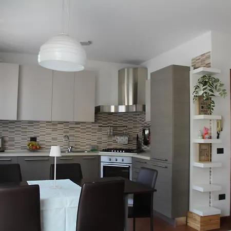 Hildegarda Pacengo *